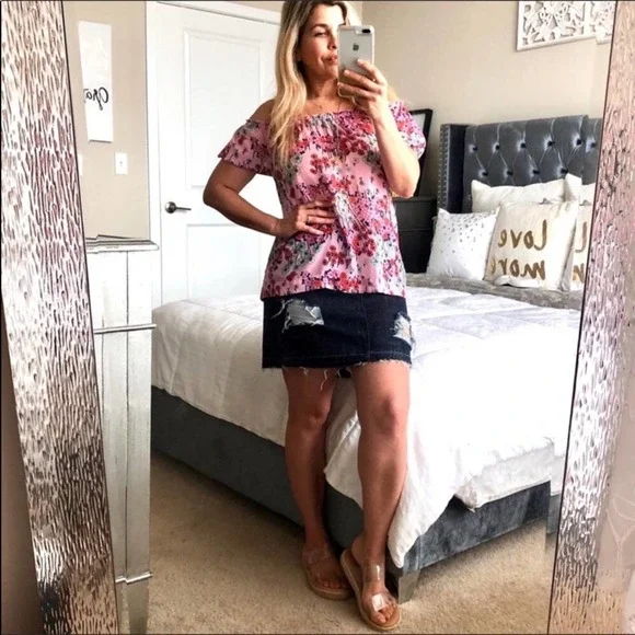 ModCloth Semi Sheer Off the Shoulders Floral Top Small - Picture 1 of 6